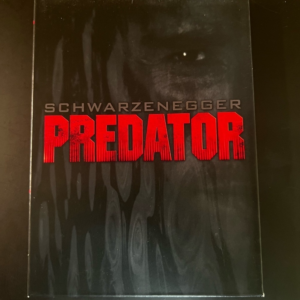 𝅺PREDATOR 1 & 2 DVD set